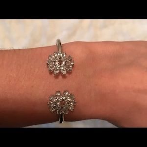 Kate spade crystal flower open clasp bracelet